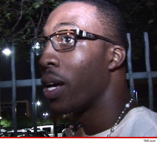 0809-dwight-howard-tmz