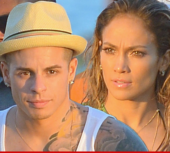 0817-casper-smart-jennifer-lopez