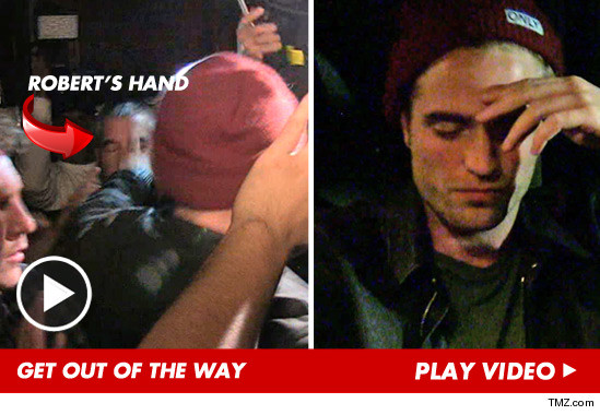 081713_robert_pattinson_launch_v2
