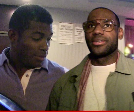 0819_yasiel_lebron2