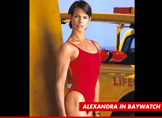0827-alexandra-baywatch