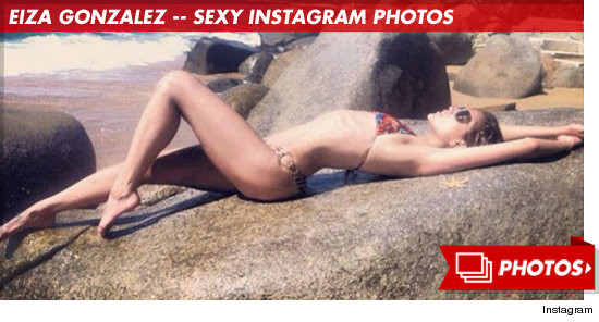 0917_eiza_gonzalez_footer