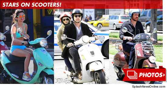 0917_ROLLIN_VESPAS_scooters_footer_V2