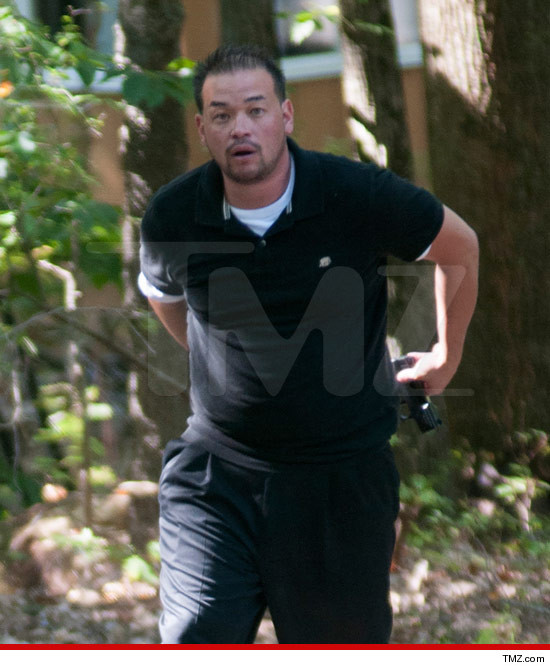 0925-jon-gosselin-tmz-gun