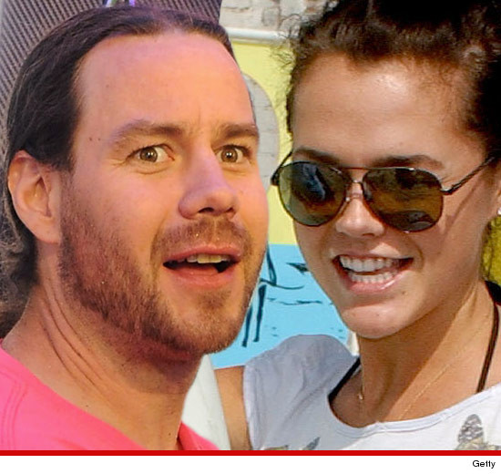 1008-chris-pontius-wife-divorce