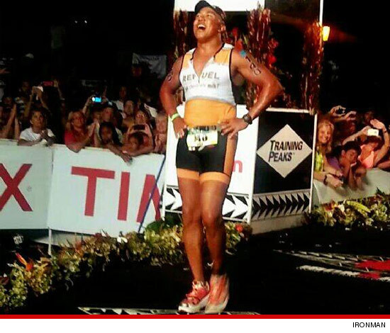 1011-hines-ward-ironman-twitter