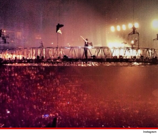 1021_drake_concert_instagram3