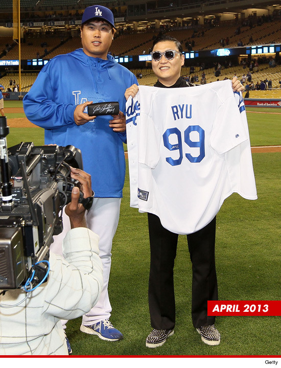 1029-psy-dodgers-Getty