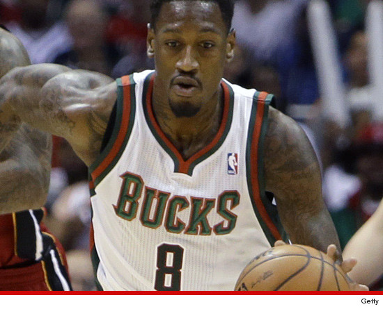 1106-larry-sanders-bucks-getty