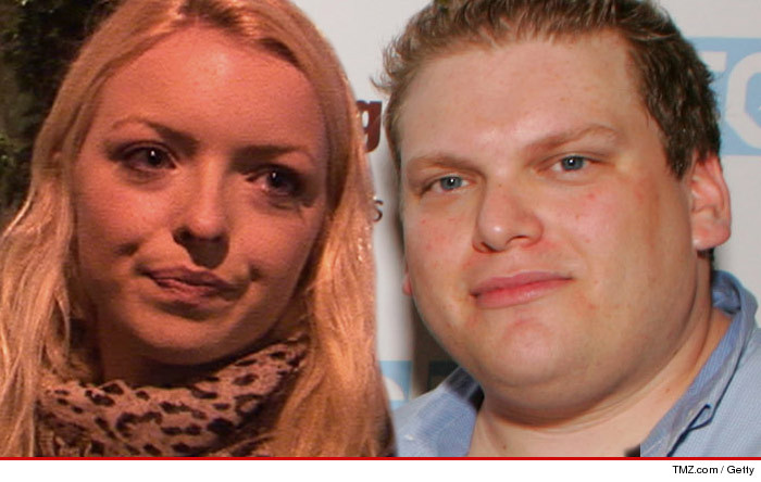 1125_francesca_eastwood_jordan-feldstein_tmz_getty
