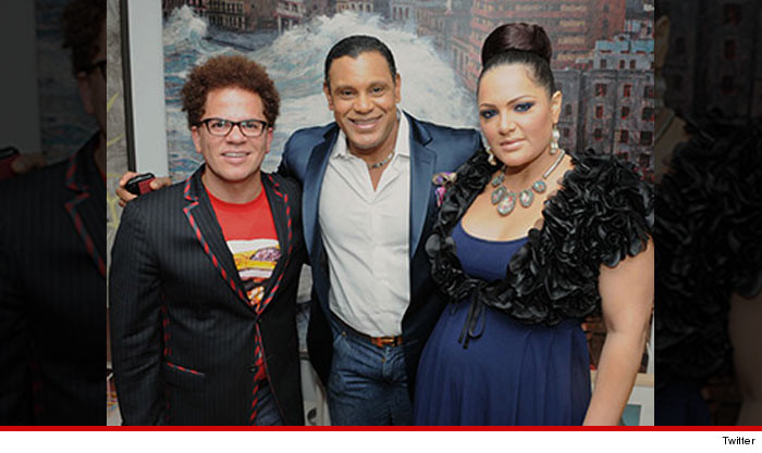 1205_sammy_sosa_art_article_subasset