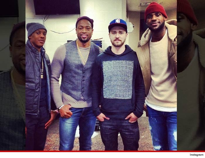 1211-dwayne-wade-justin-instagram