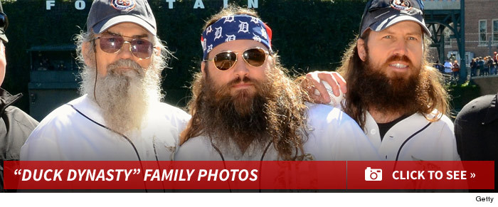 1219_duck_dynasty_family_photos_footer