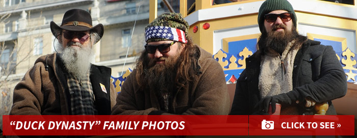 1219_duck_dynasty_family_photos_footer_v3