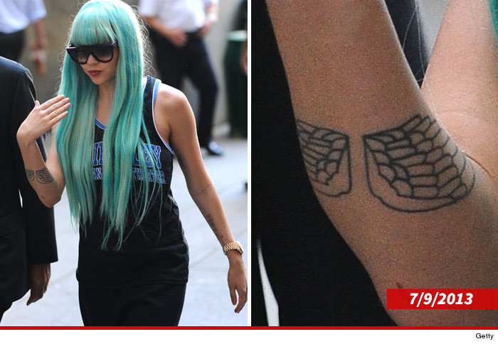 0128_amanda_bynes_tattoo_article_subasset