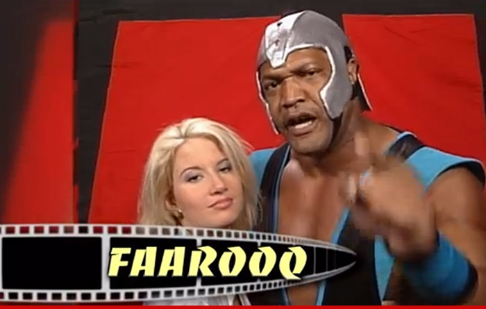 0210-farooq-helmet-01