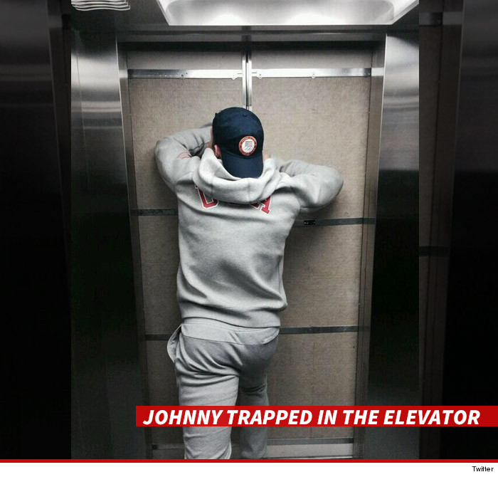 0210-johnny-quinn-elevator-twitter
