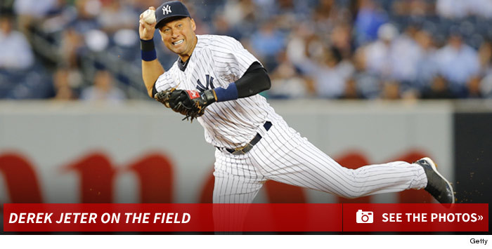 0212_derek_jeter_yankees_photos_footer_v2