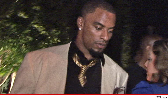 0214-tmz-darren-sharper
