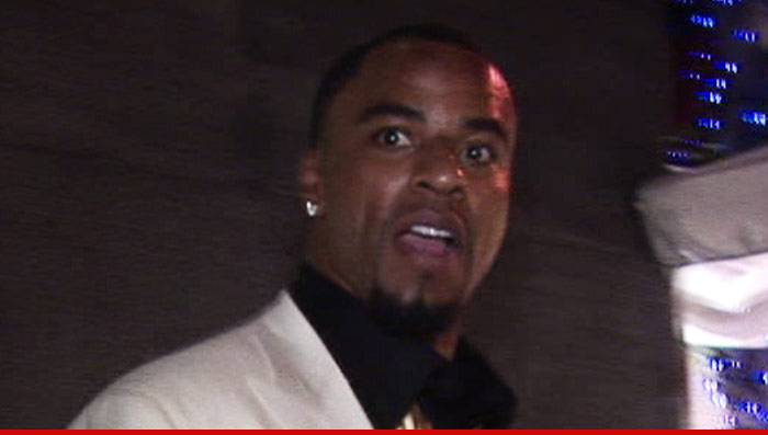 0220-darren-sharper-03