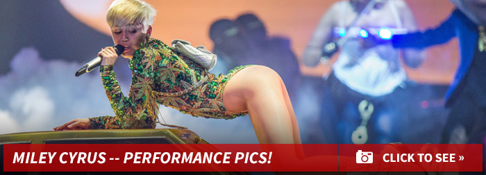 0221_miley_cyrus_performance_footer