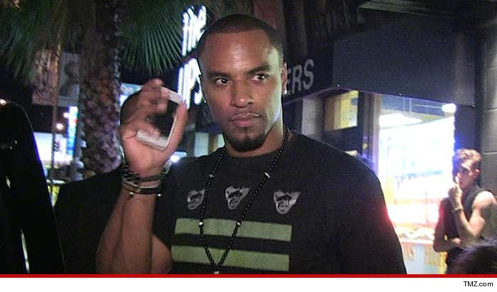 0227-darren-sharper-02