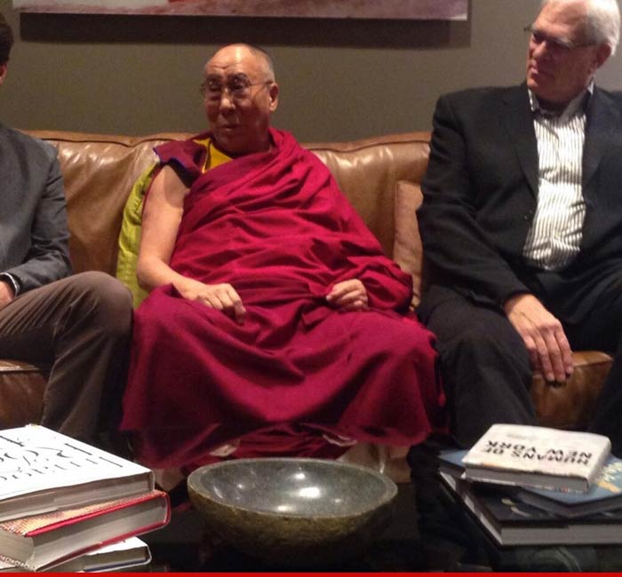 0306-dalai-lama-01