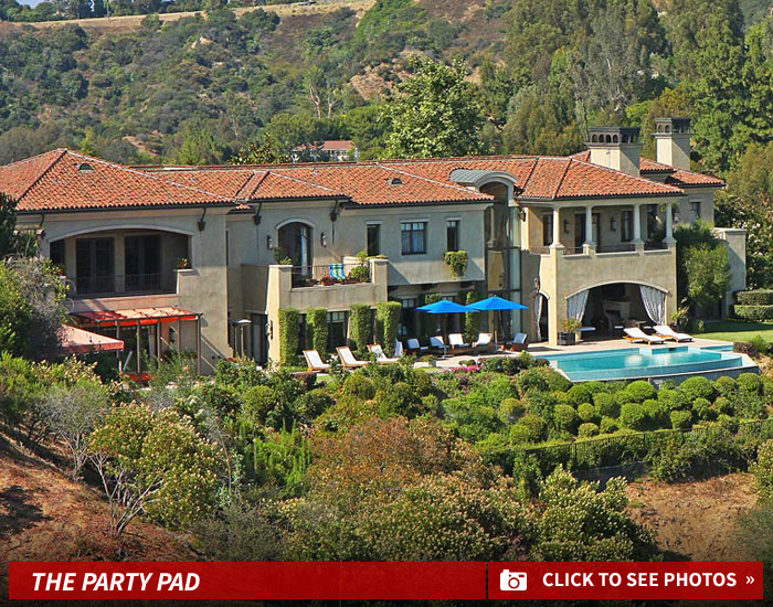 0314_sean_combs_party_pad_launch