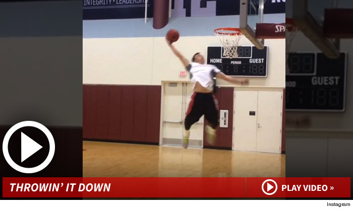 032414_johnny_manziel_instagram_launch_v2