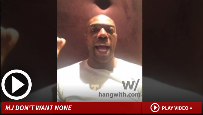 032514_terrell_owens_hangwith_launch