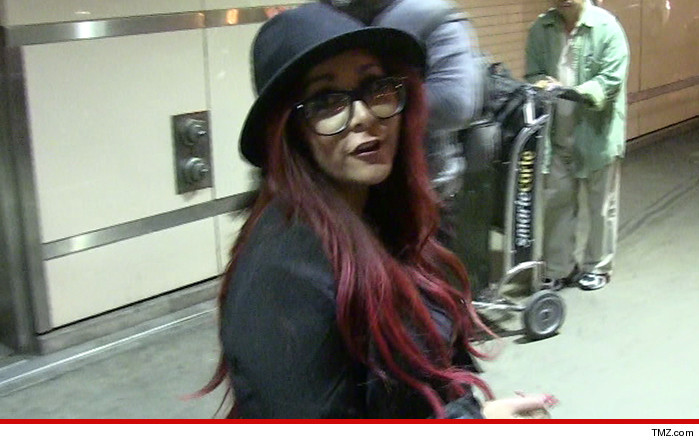 0404-snooki-tmz-01