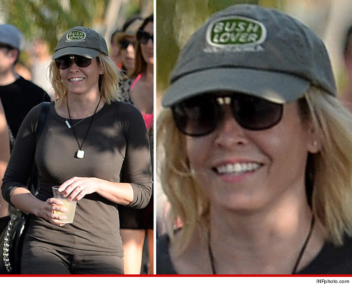 0407-chelsea-handler-INF-01