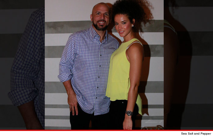 0407_jason_kidd_wife_SeasaltandPepper