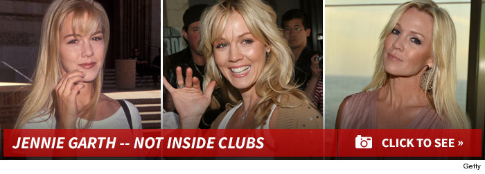 0408_jennie_garth_not_inside_clubs_footer