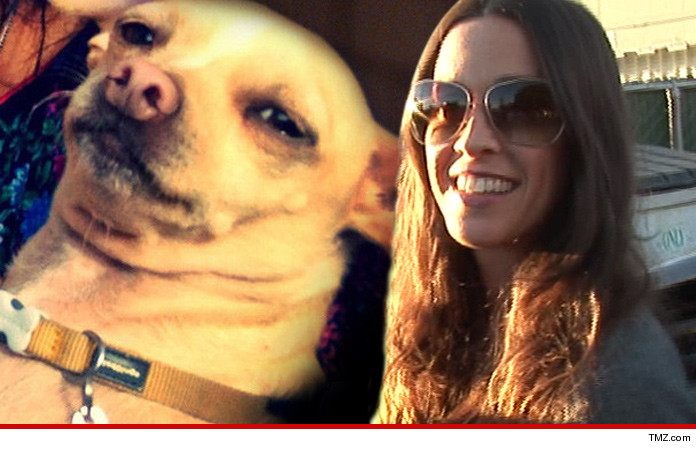 0419-alanis-morissette-tmz-01