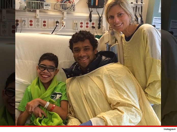 0423-russell-wilson-wife-hospital-sub-instagram-01