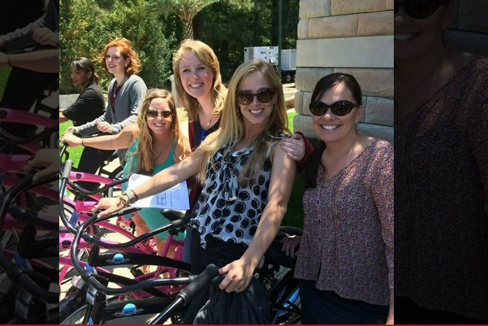 0506_girls_and_bikes