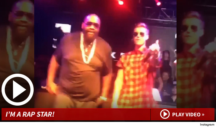 052014_justin_bieber_2pac_instagram_launch