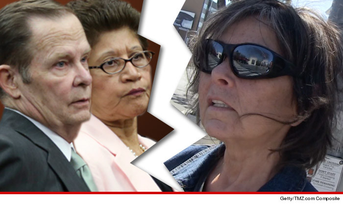 0521-robert-gladys-zimmerman-roseanne-barr-tear-getty-tmz-01