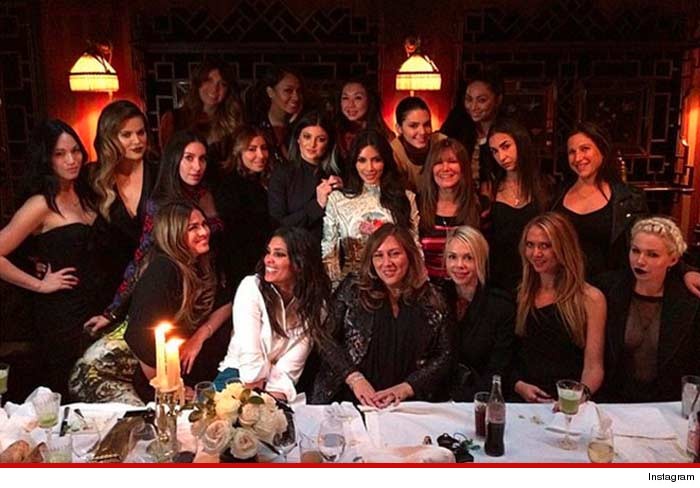 0523-kardashian-family-instagram