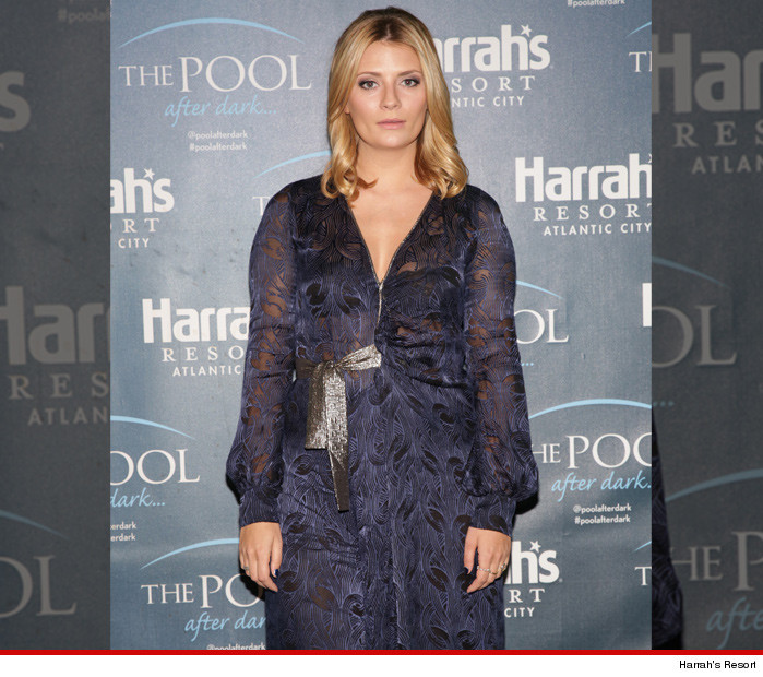 0603-mischa-barton-main-01