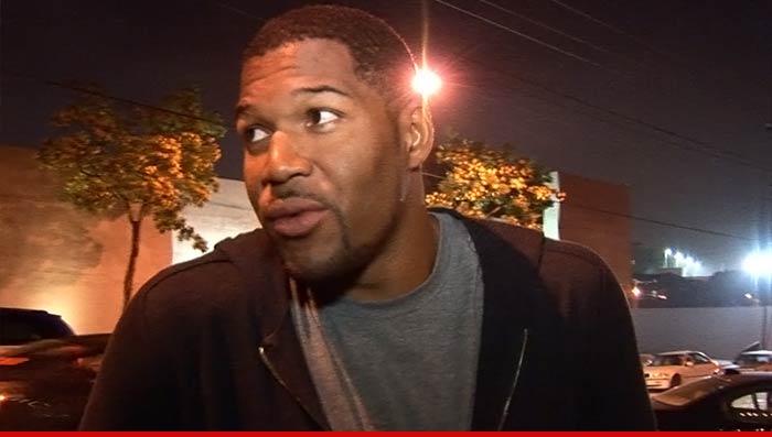 0702-michael-strahan-tmz-02