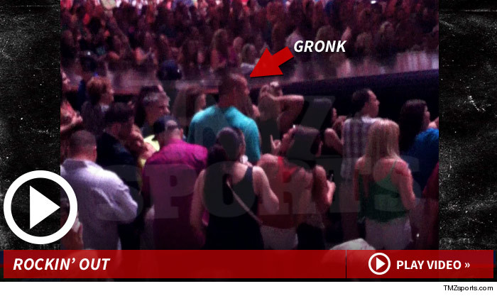 070914_rob_gronk_launch_v2