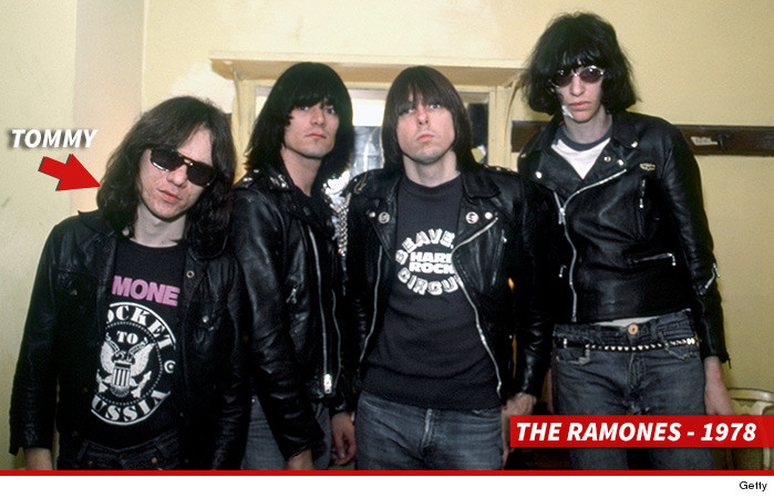0712-the-ramones-sub-getty-02