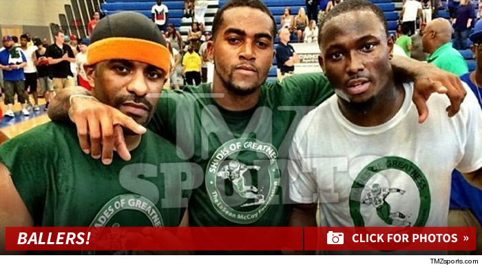 lesean_mccoy_basketball_photos_footer