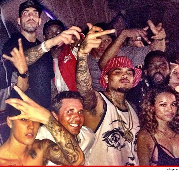 0716-justin-bieber-chris-brown-instagram-02