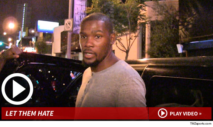 071714_kevin_durant_launch_v2