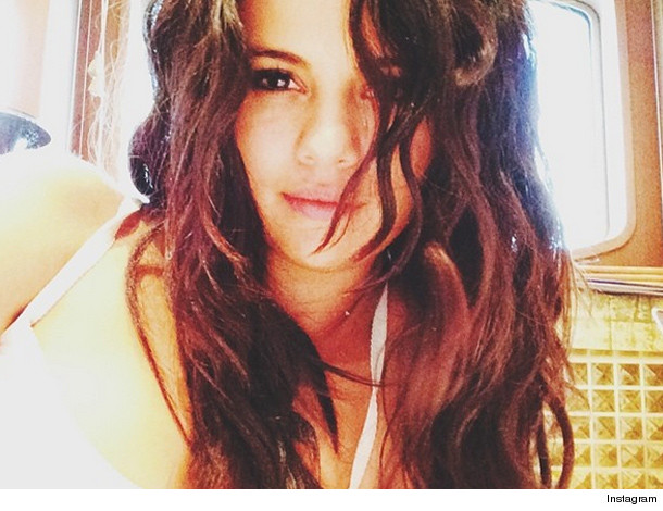 0723_selena_inset_3