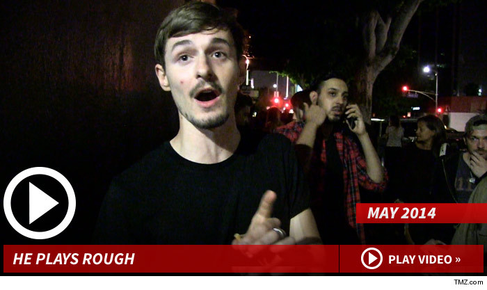 Giles Matthey Kiefer Sutherland Drinking