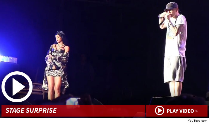 080214_riri_eminem_launch